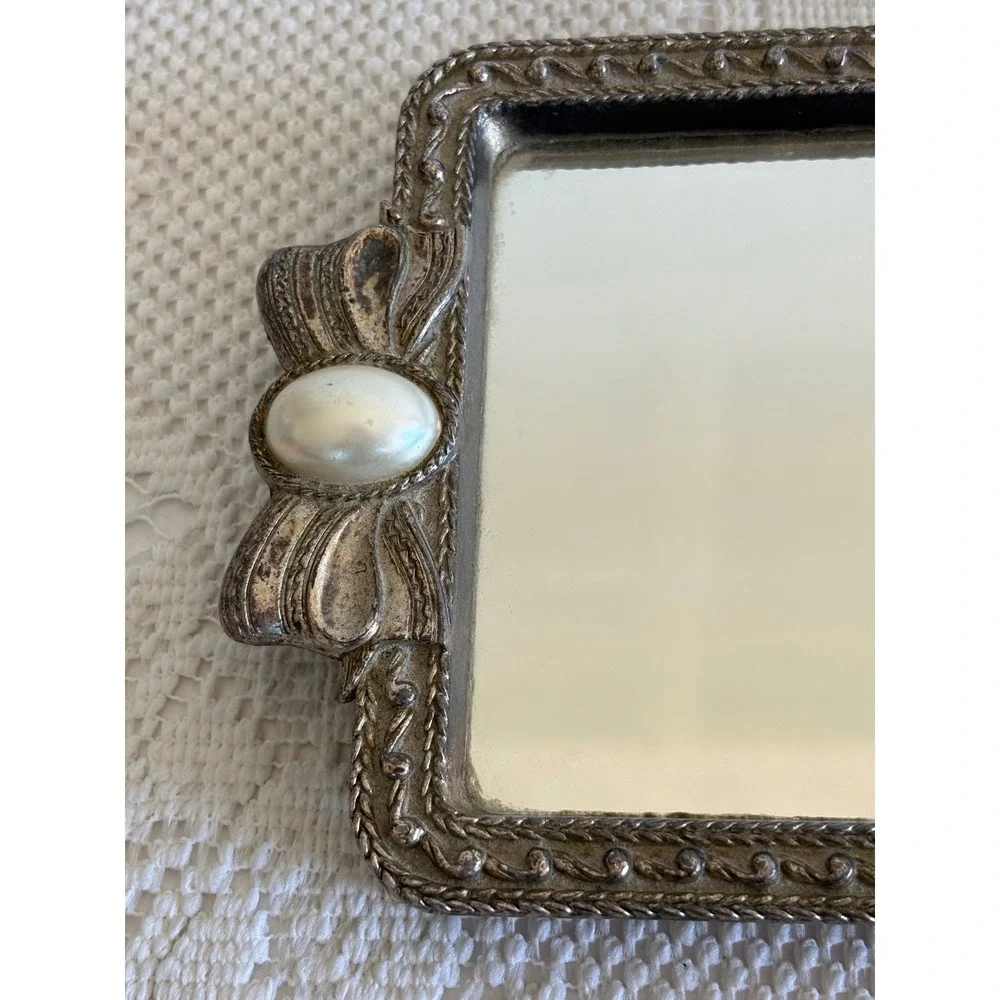 Unbranded vintage mirrored